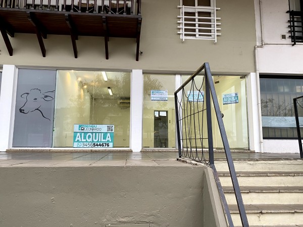 LOCAL COMERCIAL EN CENTRO DE FEDERACION