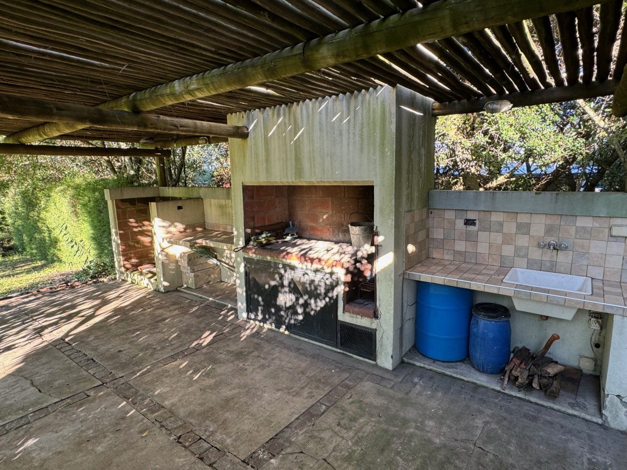 CHALET EN FEDERACION - ZONA NORTE