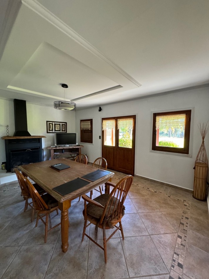 CHALET EN FEDERACION - ZONA NORTE