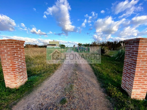 LOTE DE 900M2 SOBRE ACCESO A LA CIUDAD (BARRIO PRIVADO)